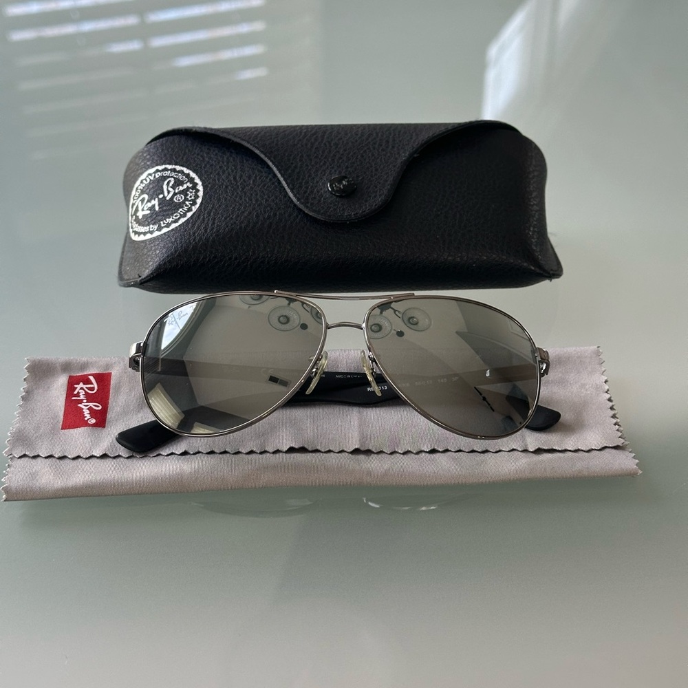 Ray-Ban Metallic Gray Aviator Sunglasses